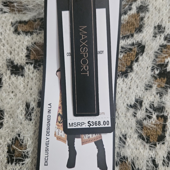 MAXSPORT maxi sweater NWT size S 368$ tag still on gold burgundy cream. … - Picture 9 of 15